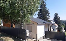 Nyíl Apartmanház